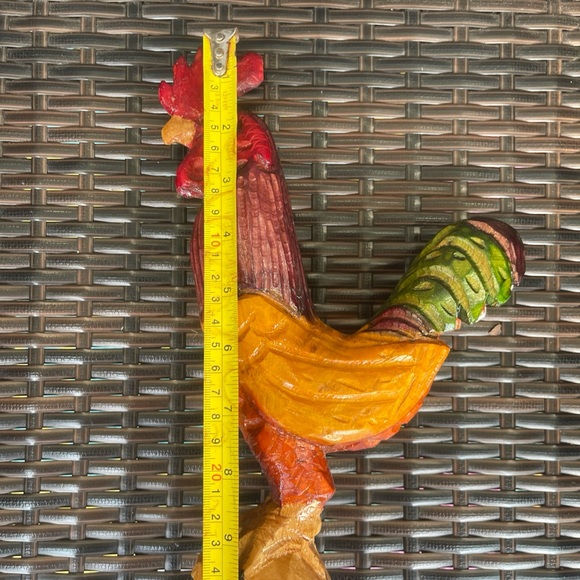 Hand Carved Wooden Rooster Figurine Chicken Folk Art Painted Vintage Decor - Picture 2 of 11